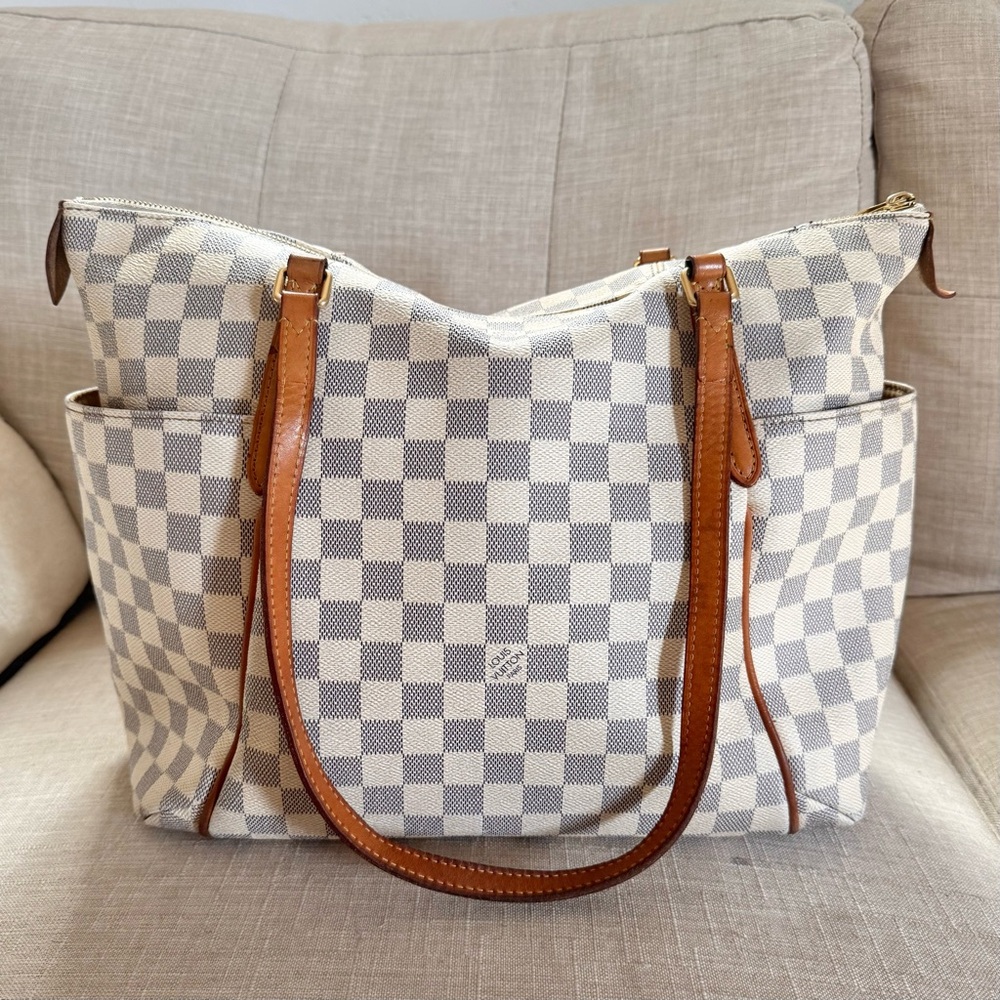 Louis Vuitton Totally MM